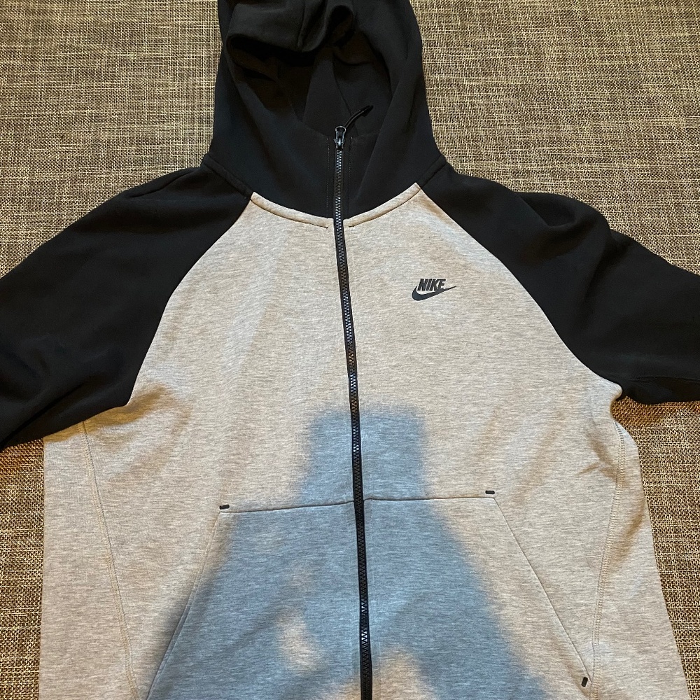 Nike Tech Fleece Zipup
